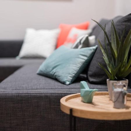 Latelier 2Br W Ac At 4 Min From The Beaches Of Old Nice Welkeys Ngoại thất bức ảnh
